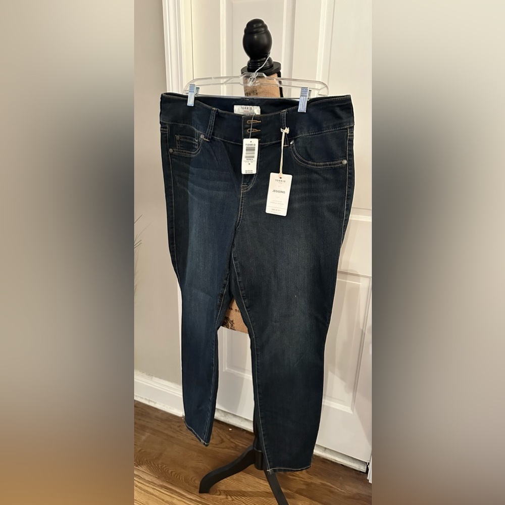 New. With tags, Torrid Jeggings